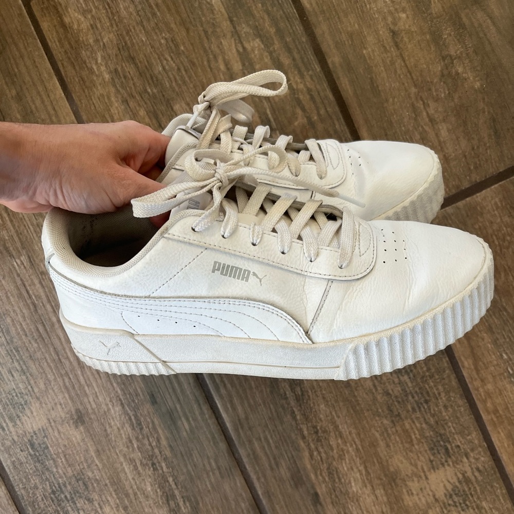 PUMA Women’s Carina Sneaker